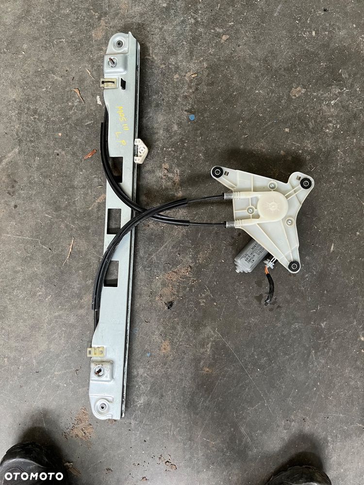 Podnośnik szyby lewy przód Renault Master III - 1