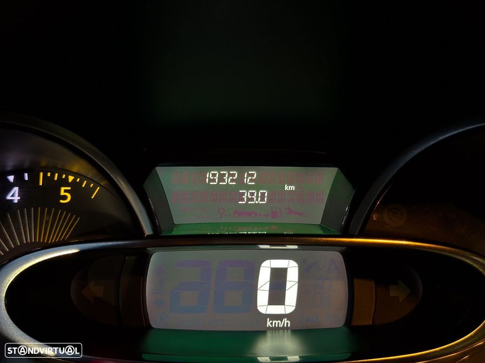 Renault Clio 1.5 dCi Confort - 15