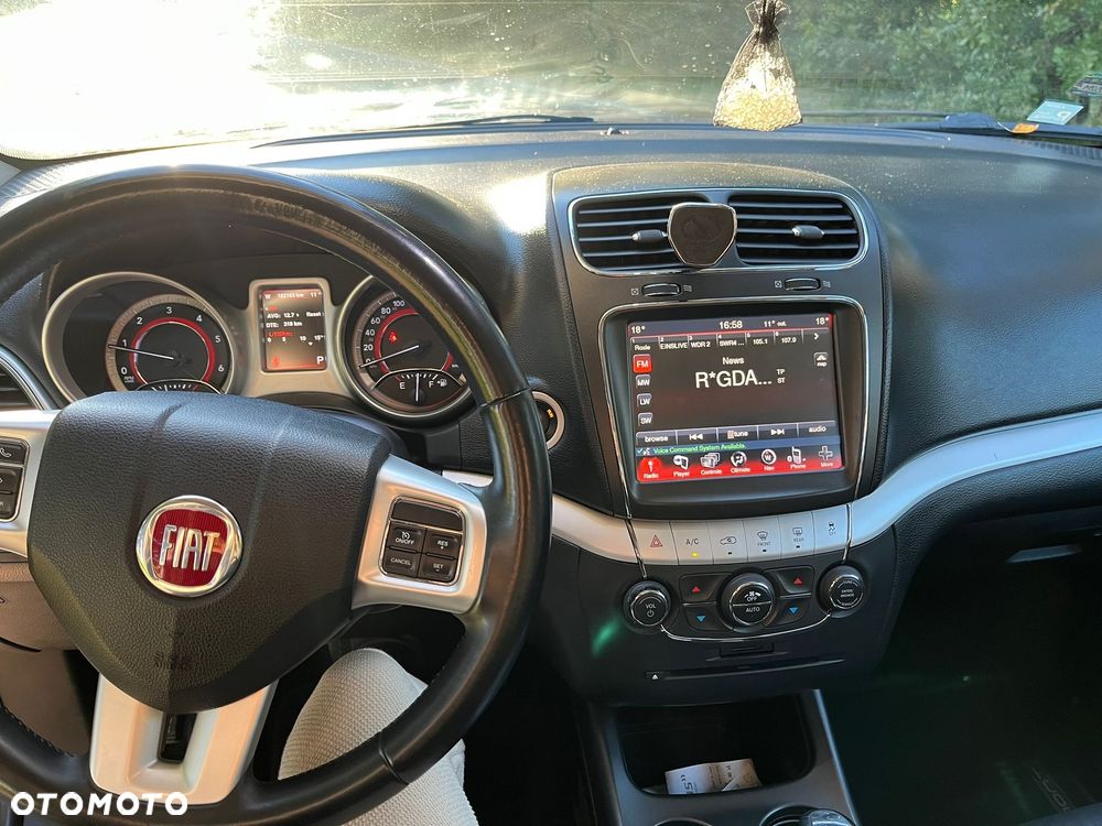 Fiat Freemont 2.0 Multijet Black Code AWD - 22