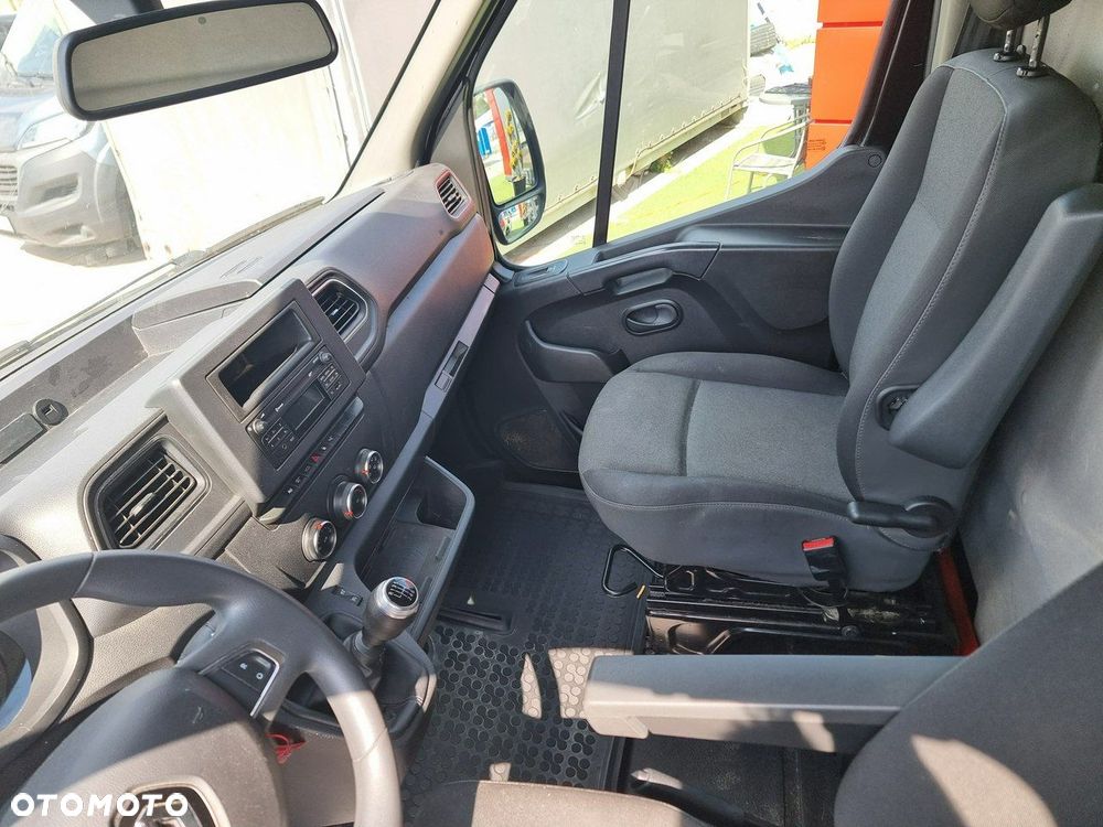Renault Master - 13