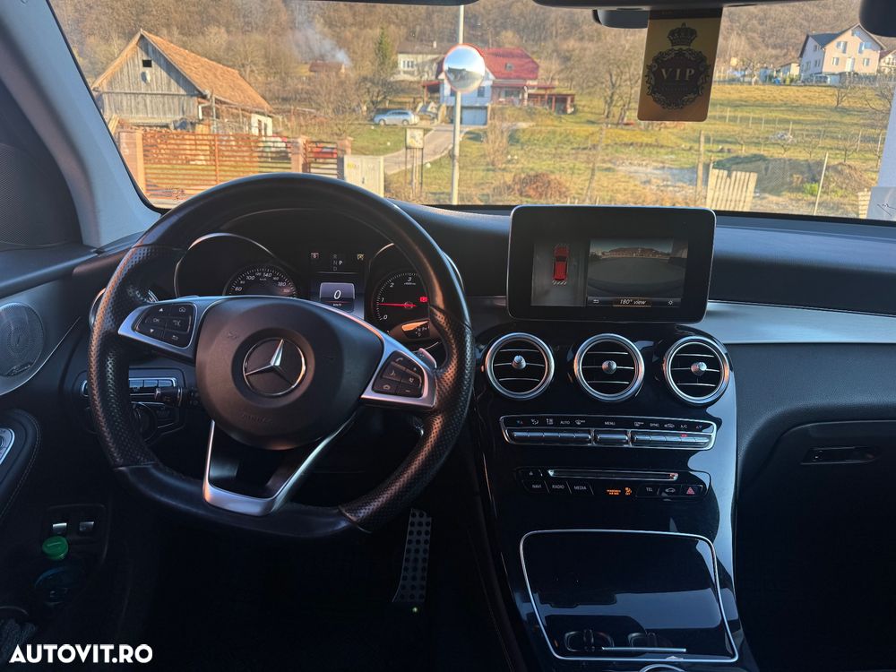 Mercedes-Benz GLC 250 d 4MATIC 9G-TRONIC AMG Line - 11