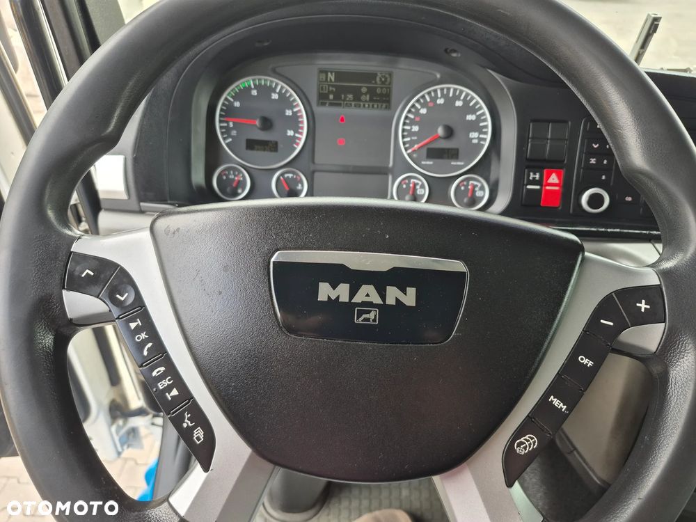 MAN TGS 26440 AUTOCYSTERNA - 21