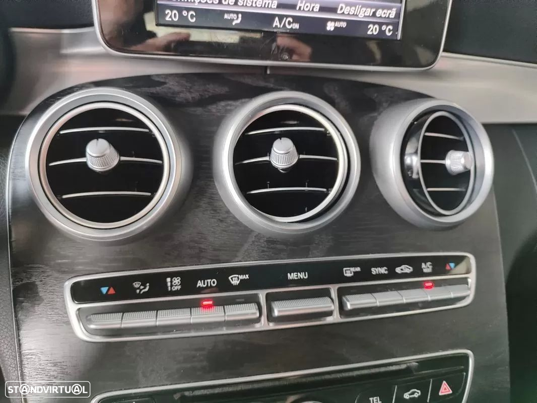 Mercedes-Benz C 220 d Coupe 9G-TRONIC AMG Line - 36