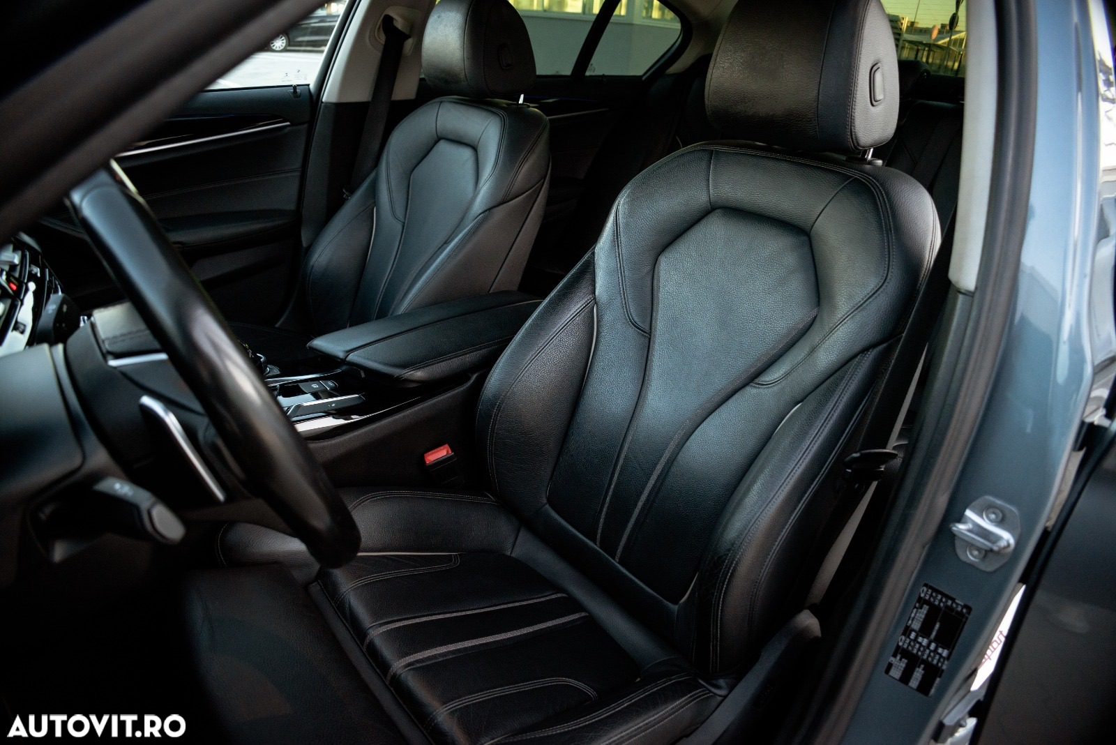BMW Seria 5 520d AT - 14