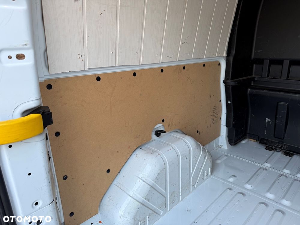 Ford Transit Custom - 20