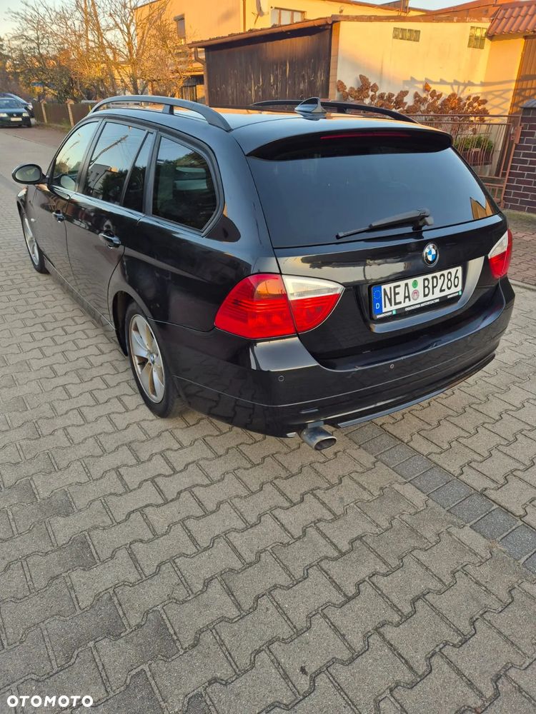 BMW Seria 3 320d DPF Touring Edition Fleet Exclusive - 4