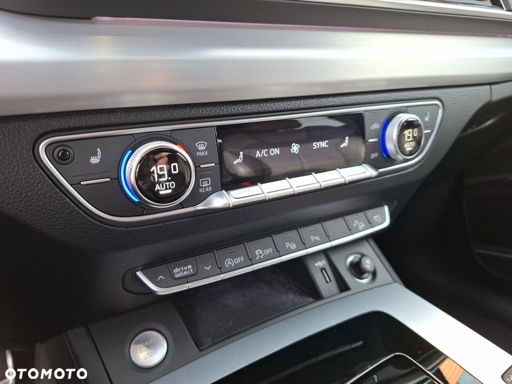 Audi Q5 Sportback 40 TFSI mHEV Quattro Advanced S tronic - 32