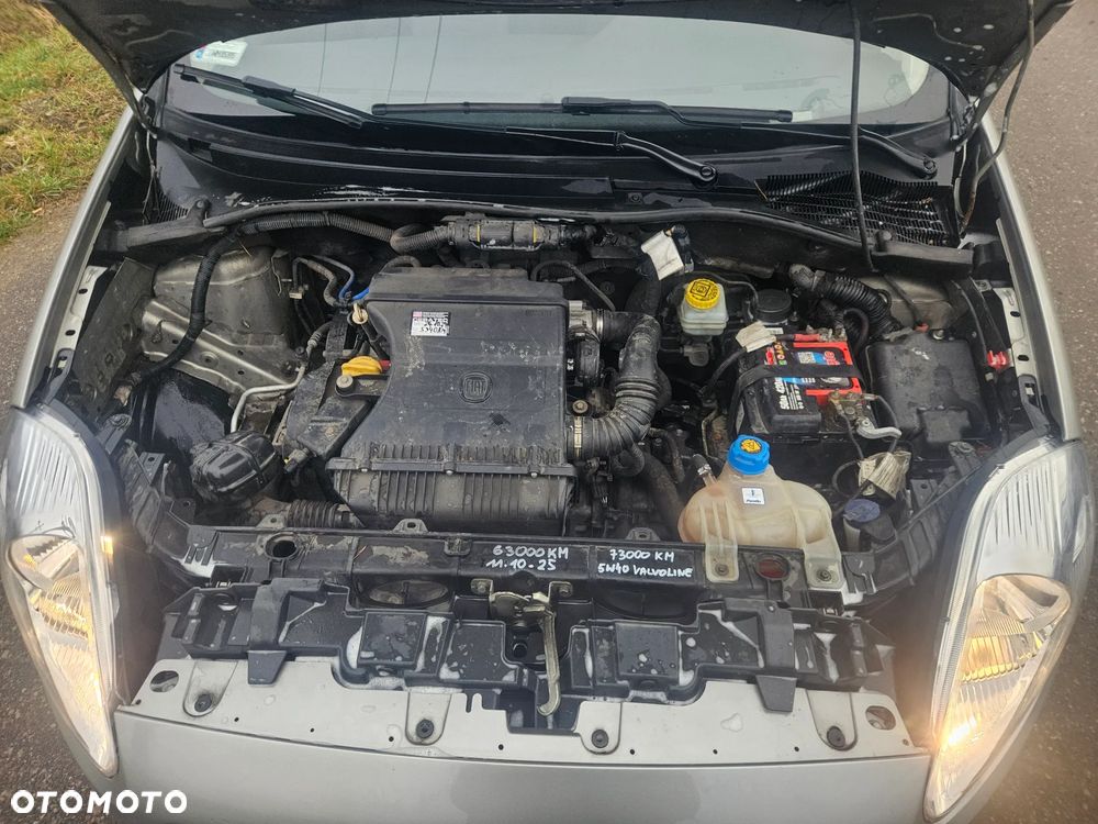 Fiat Grande Punto - 12