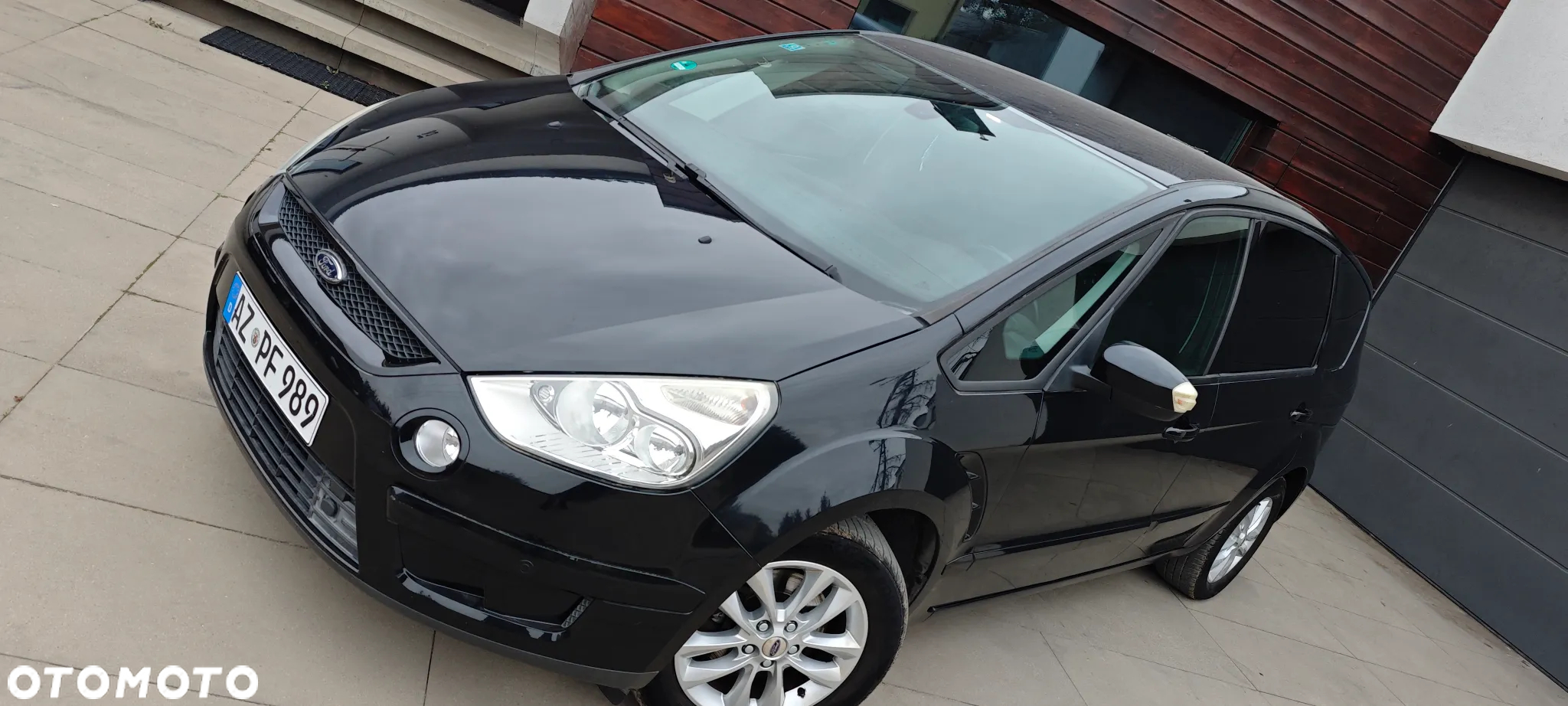 Ford S-Max 2.0 Titanium - 21