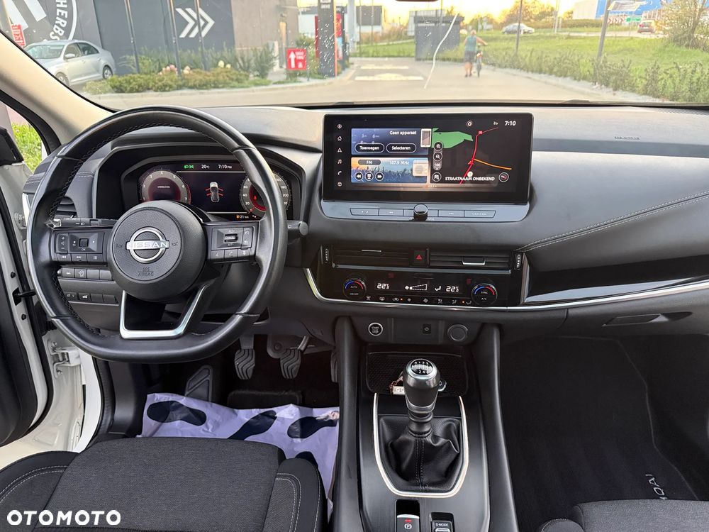Nissan Qashqai - 2