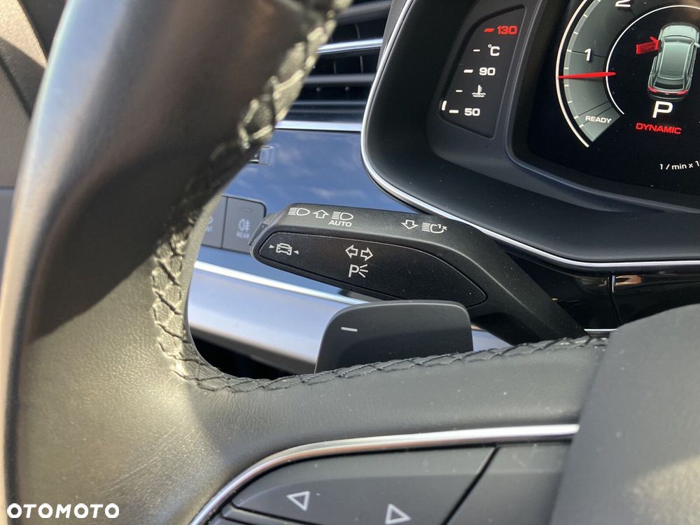 Audi Q8 - 15