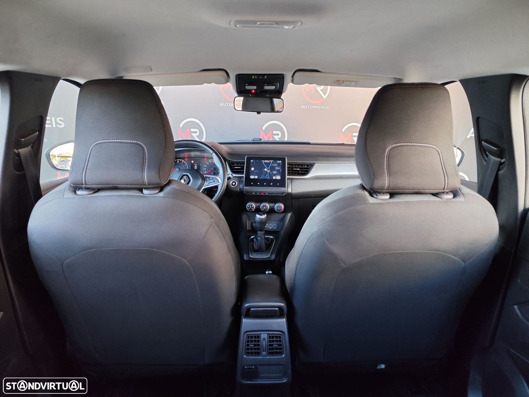 Renault Captur - 28