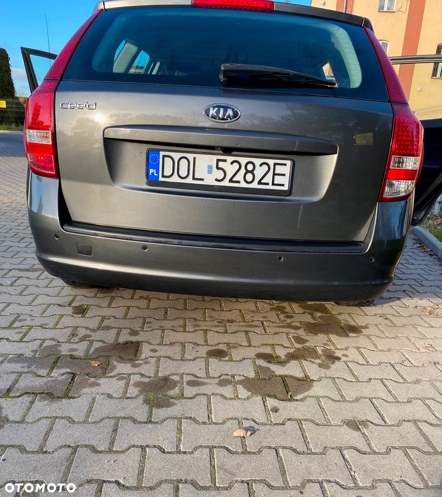 Kia Ceed 1.4 CVVT Attract - 3
