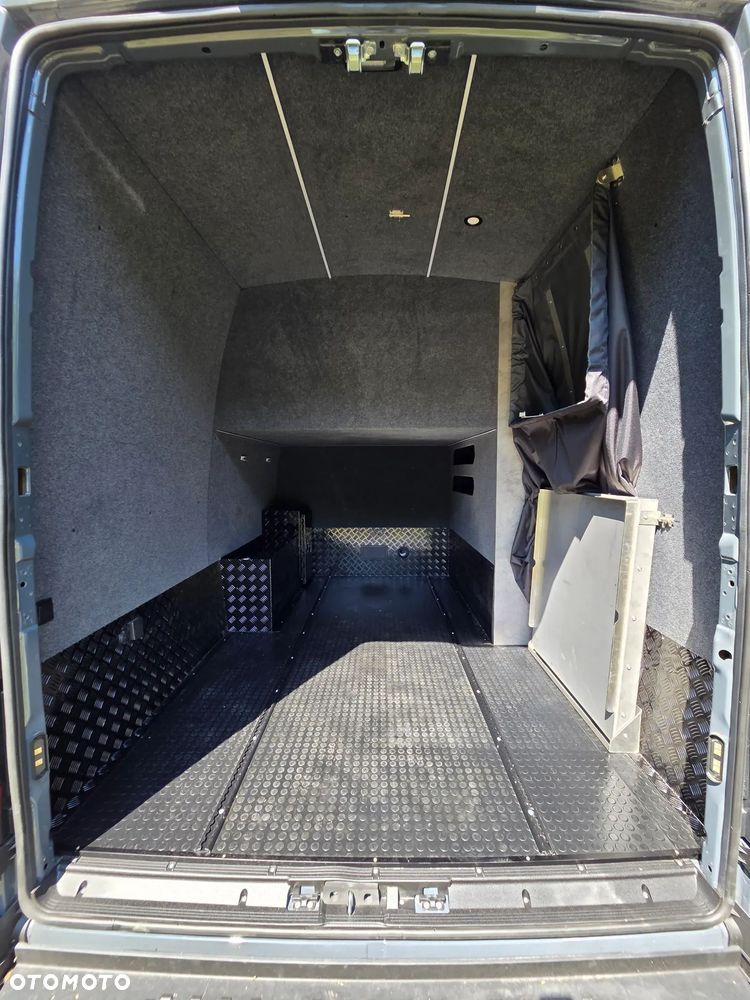 Iveco Daily 35S18 - 38
