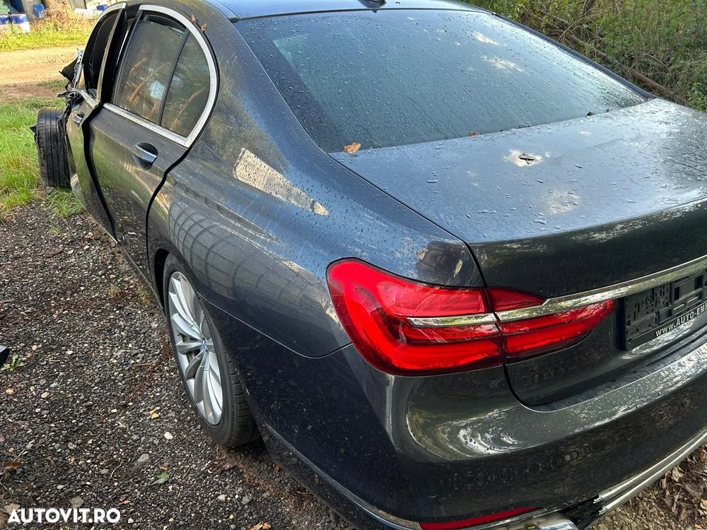BMW Seria 7 730d - 6