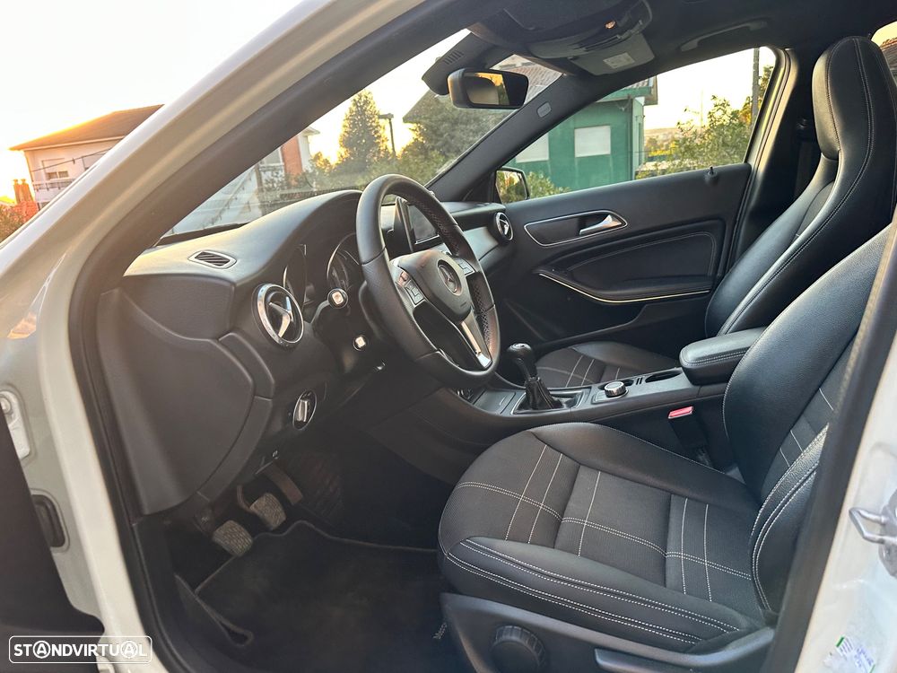 Mercedes-Benz GLA 200 (CDI) d Urban - 22