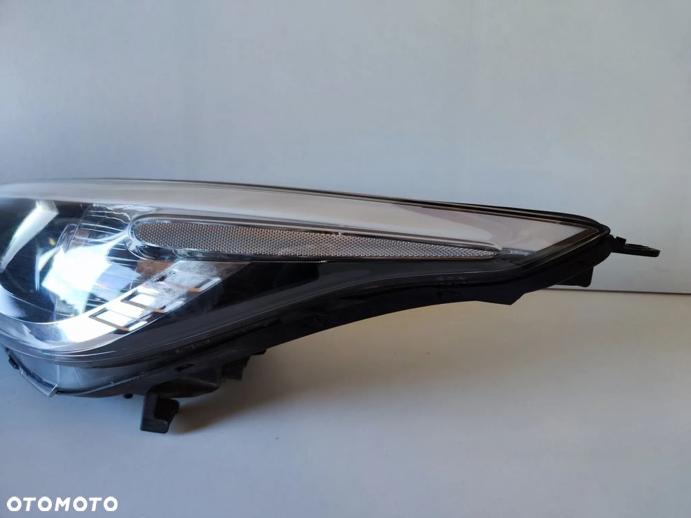 Lampa Przednia Lewa KIA CEED 92101-A2010, Reflektor przedni lewy - 4
