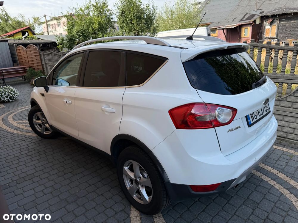 Ford Kuga 2.0 TDCi 4x4 Trend - 4