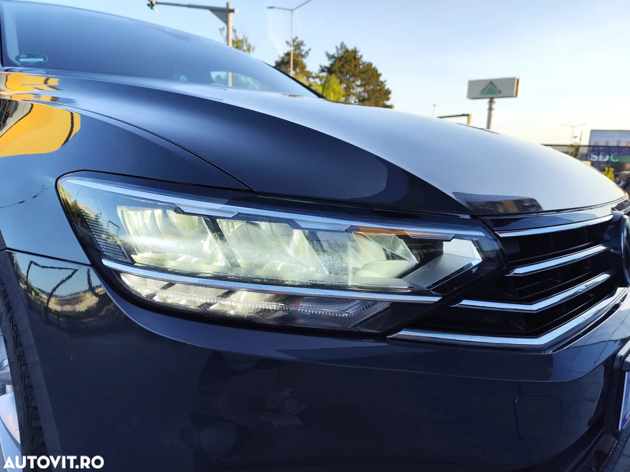Volkswagen Passat Variant 2.0 TDI DSG Comfortline - 9