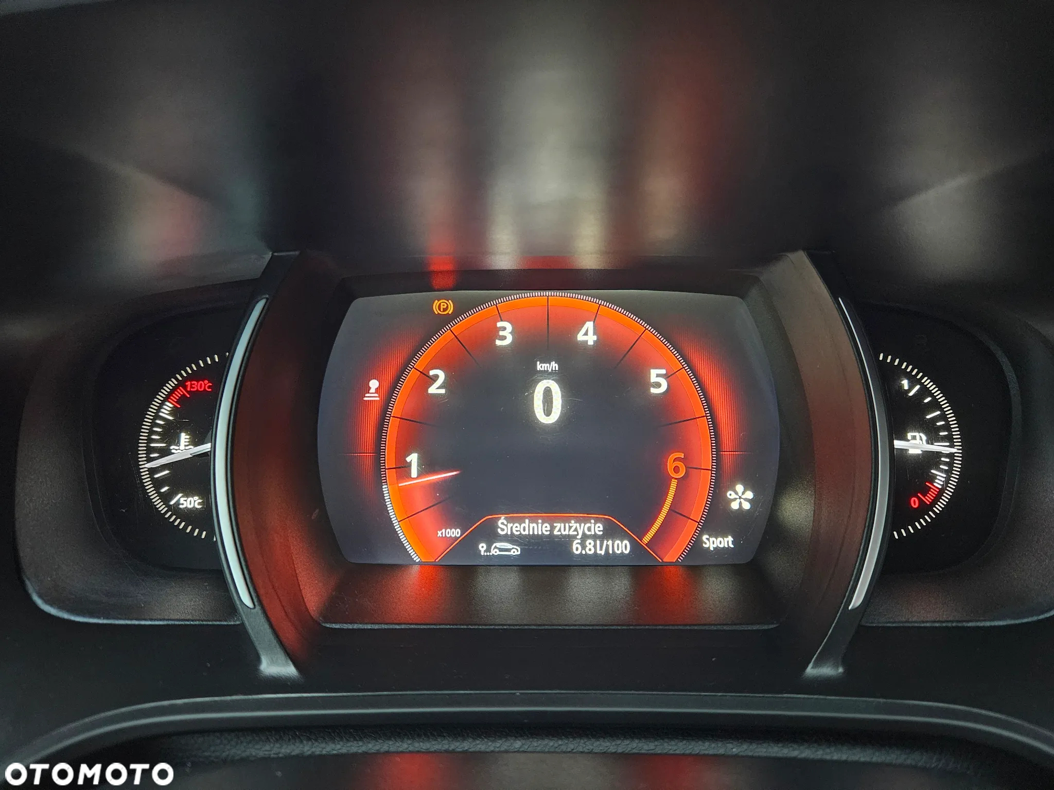 Renault Megane Grandtour ENERGY TCe 130 INTENS - 35