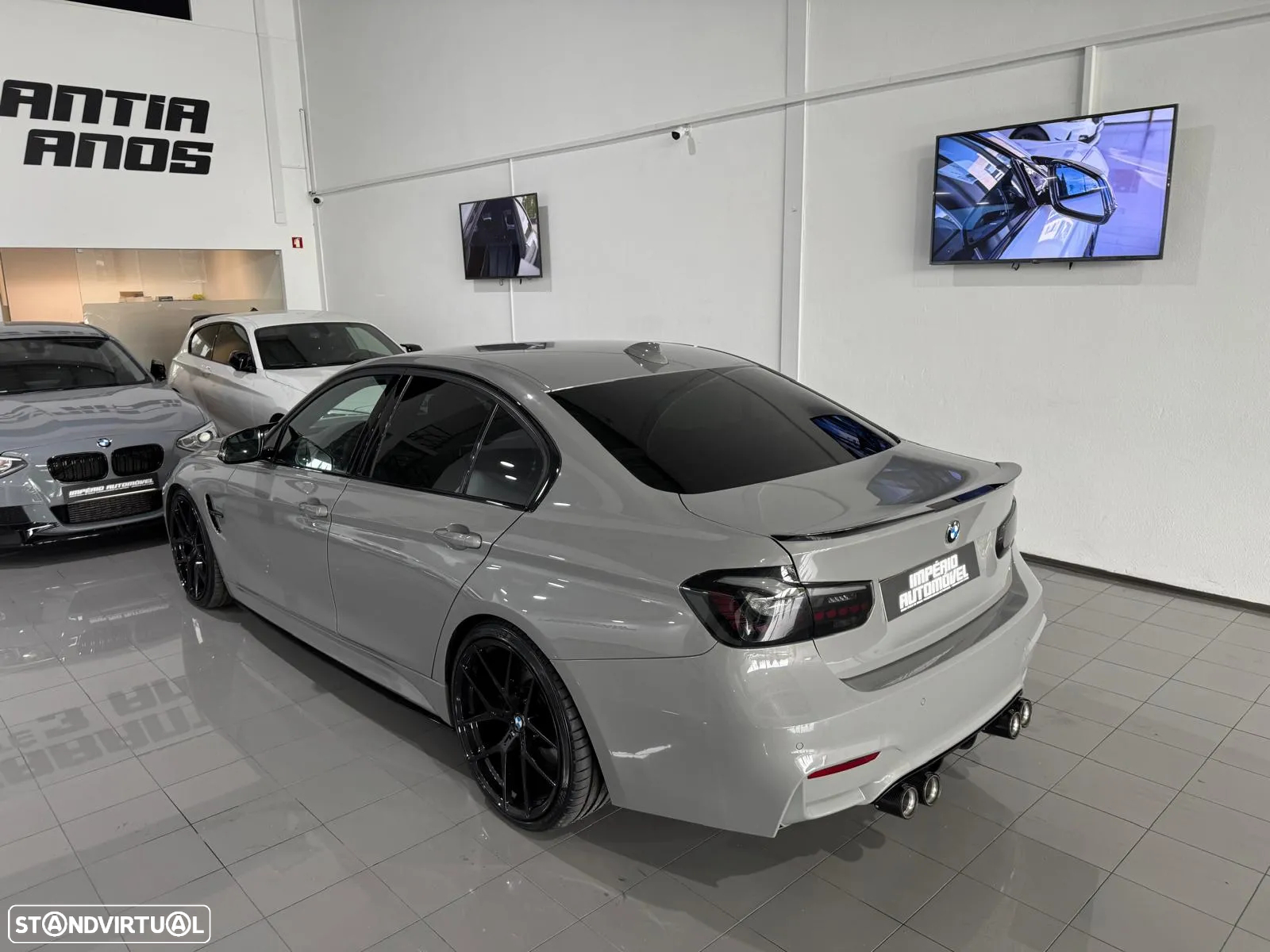 BMW 335 i Sport-Aut. - 19