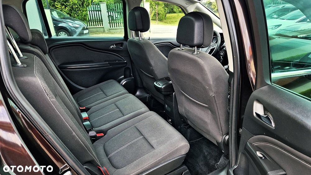 Opel Zafira Tourer 1.4 Turbo Sport - 34