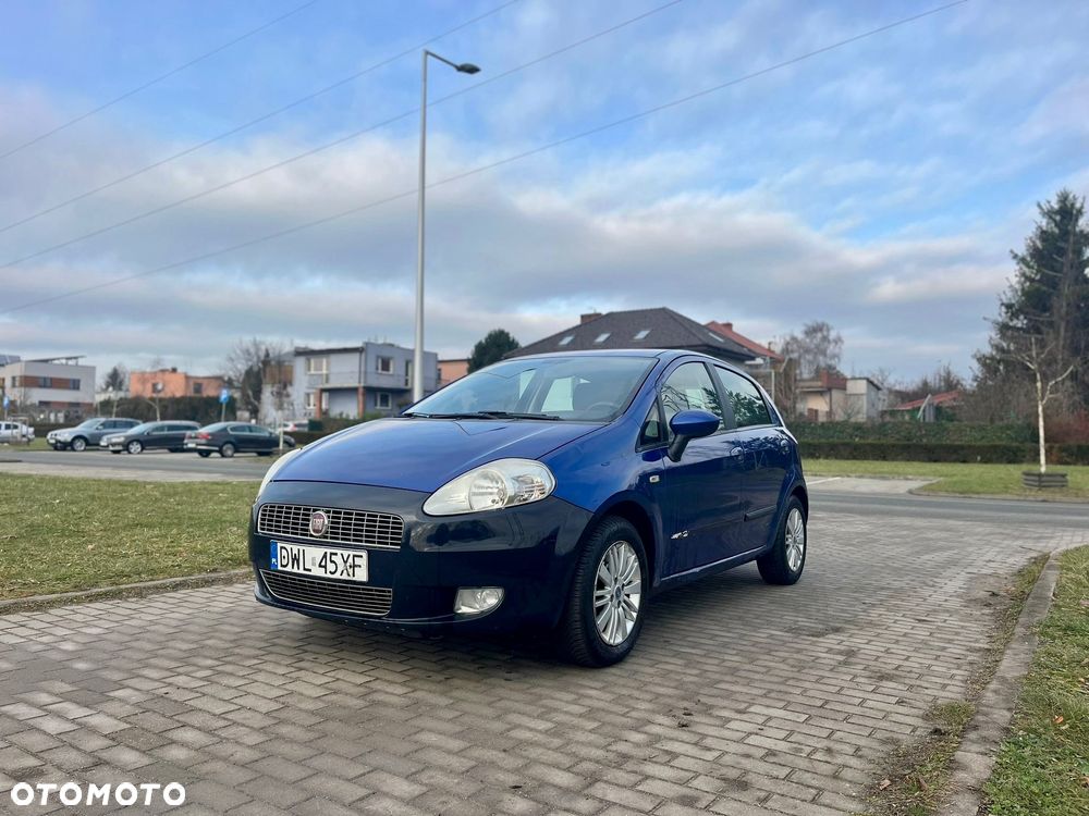 Fiat Grande Punto - 1