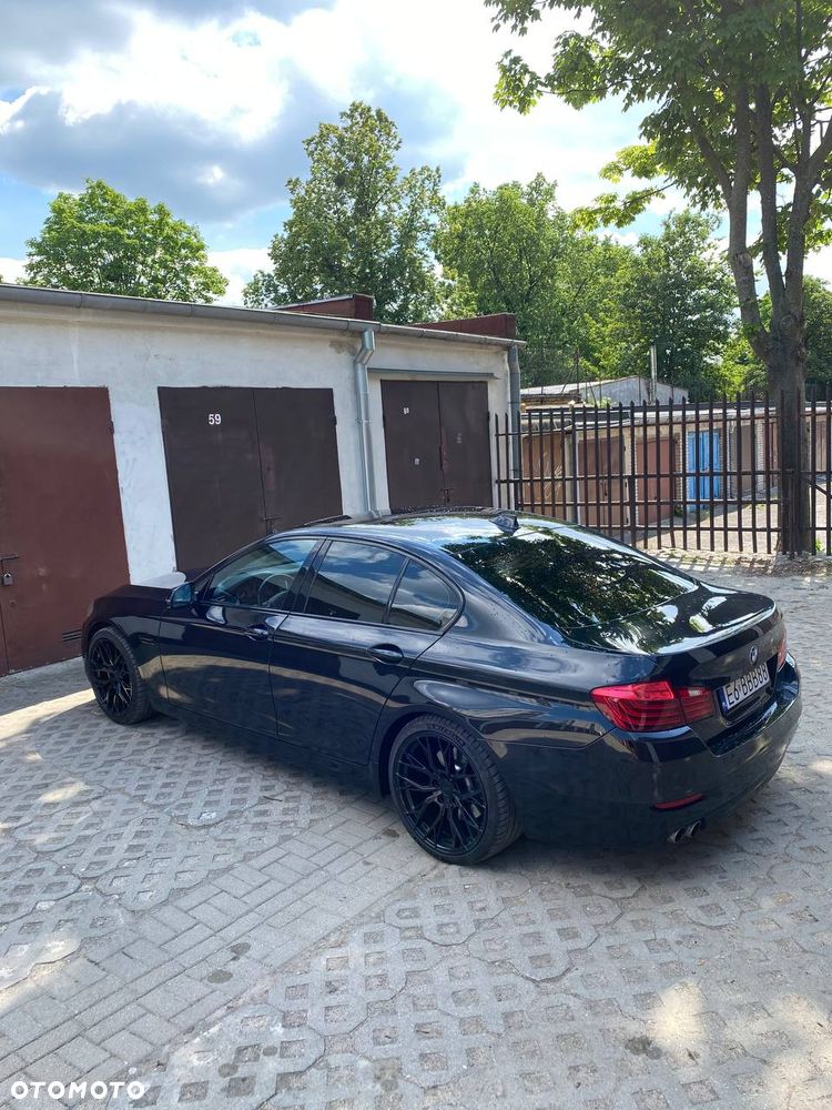 BMW Seria 5 530d Luxury Line - 4