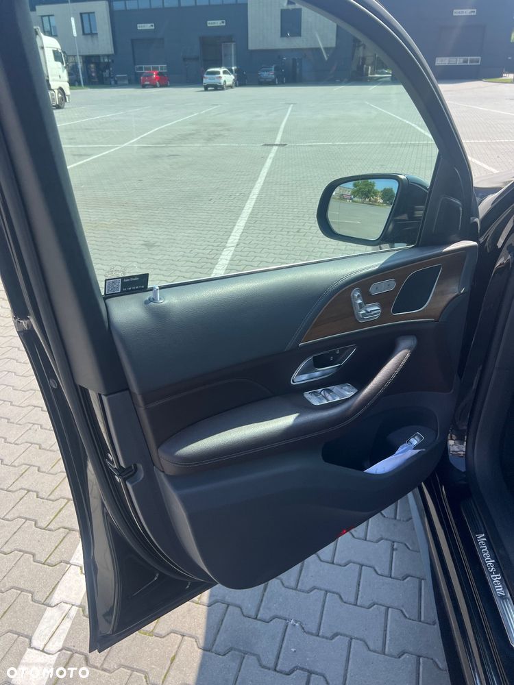Mercedes-Benz GLS 350 d 4-Matic - 13