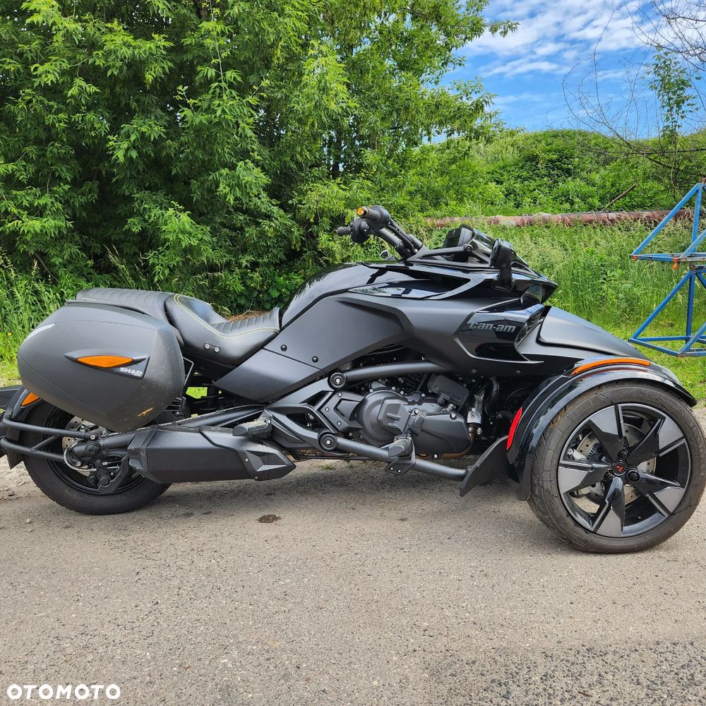 Can-Am Spyder - 5