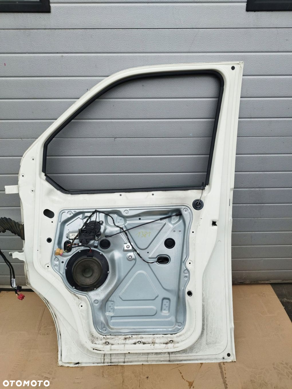 DRZWI PRZEDNIE PRZOD PRAWE VW TRANSPORTER T5 AL17 - 9