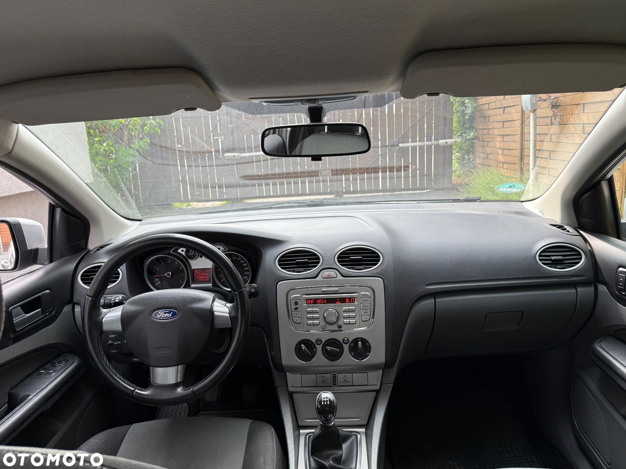 Ford Focus 1.6 Ti-VCT Sport - 17