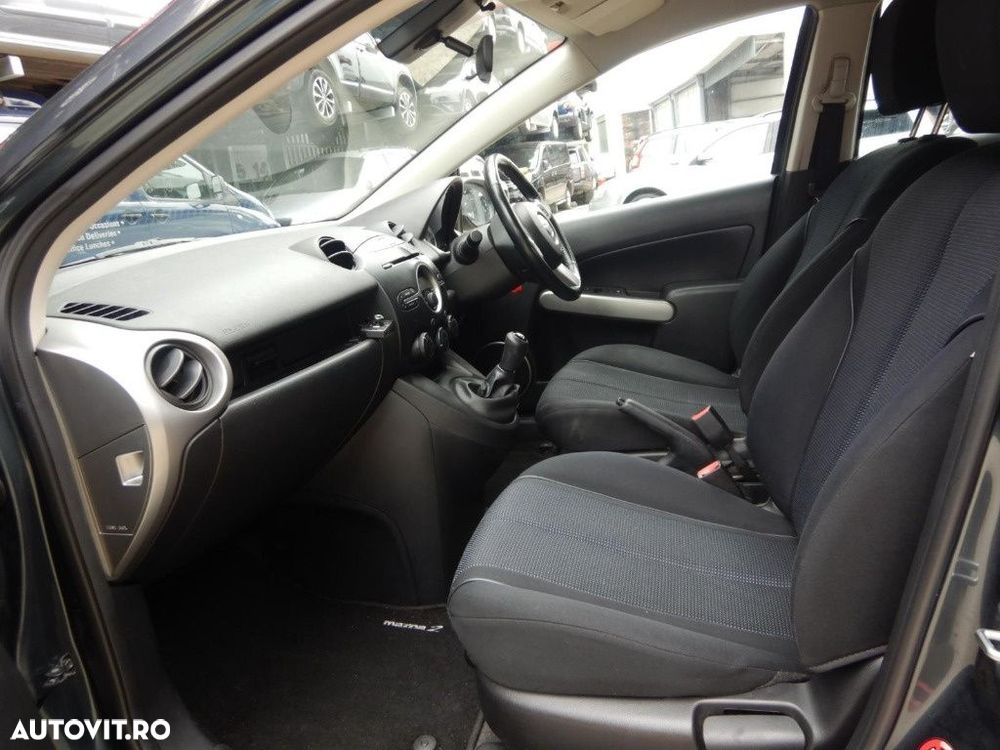Far stanga Mazda 2 2008 Hatchback 1498 i - 8