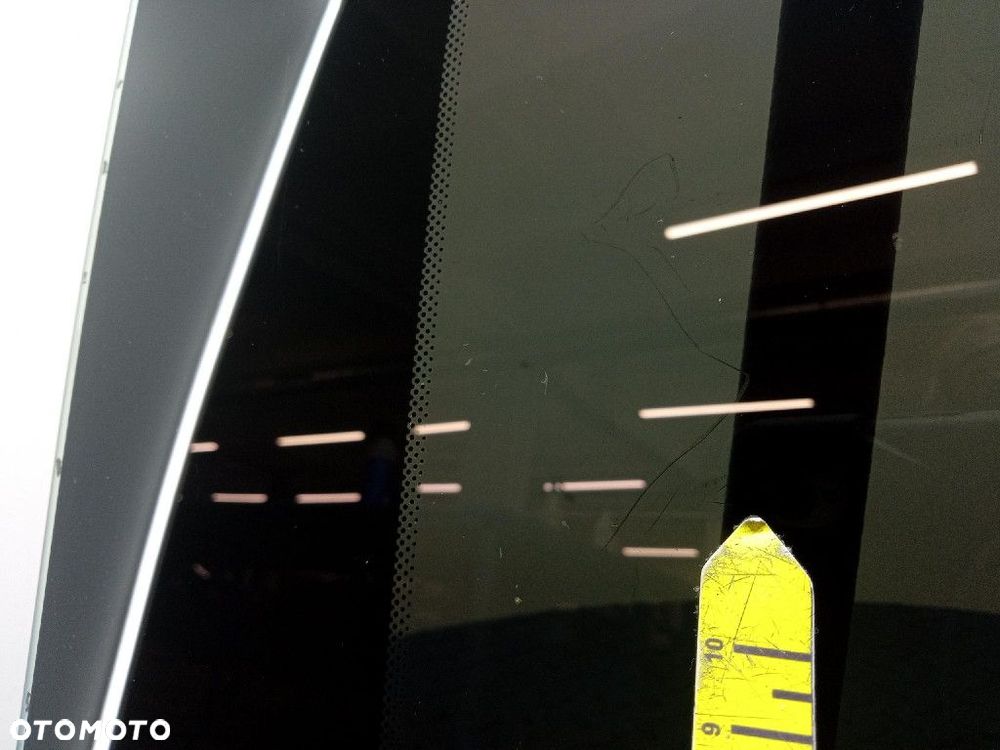 BERLINGO IV RIFTER SZYBA KAROSERYJNA TYŁ LEWA - 4