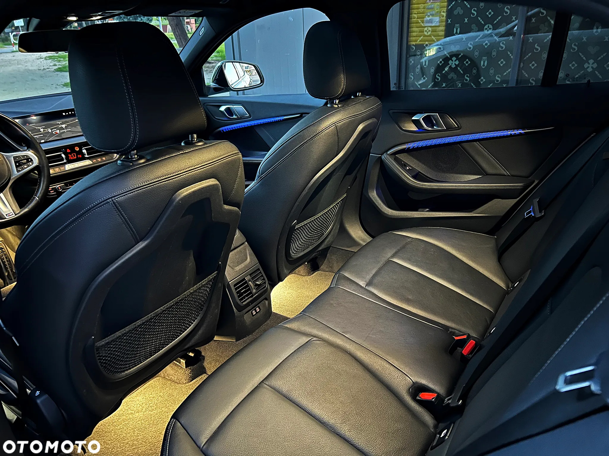BMW Seria 1 118d M Sport Shadow - 37