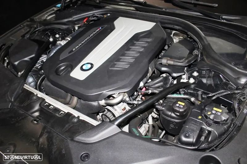 BMW M550d xDrive Auto - 28