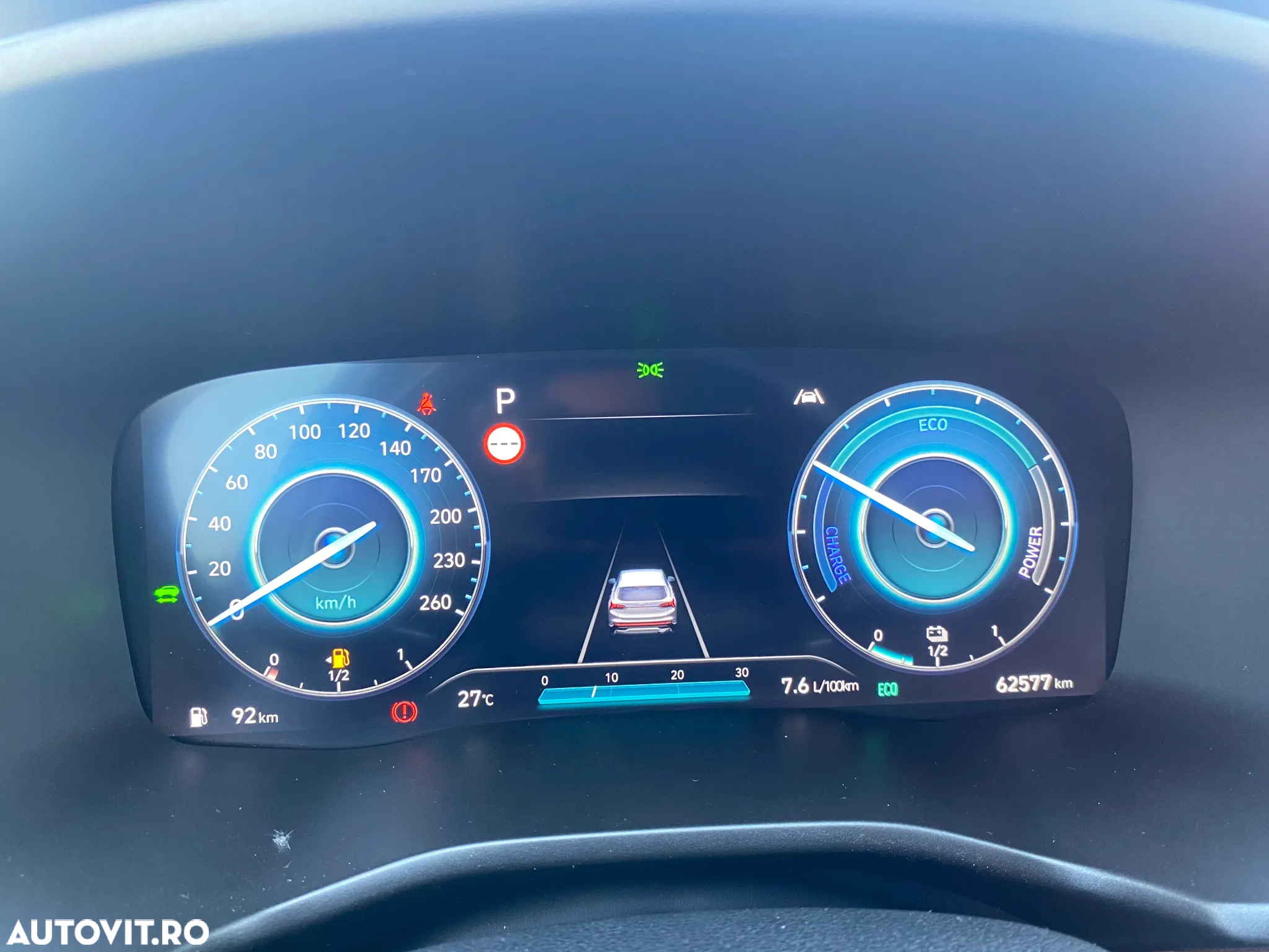 Hyundai Santa Fe Hybrid 1.6 l 230 CP 4WD 6AT Luxury - 23