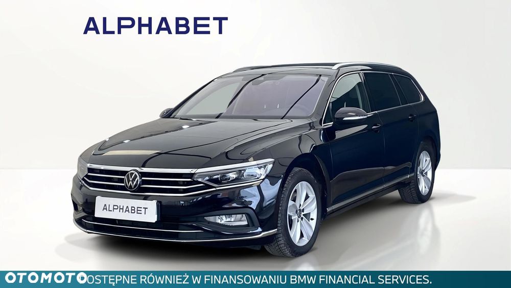 Volkswagen Passat - 1