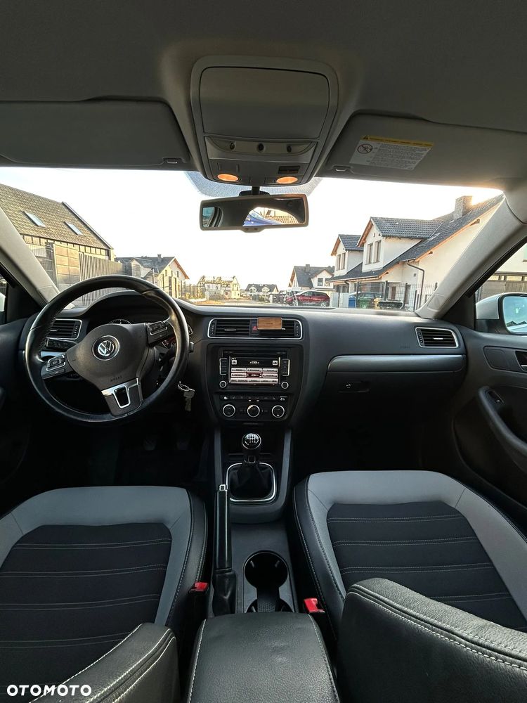 Volkswagen Jetta 1.4 TSI Highline - 7