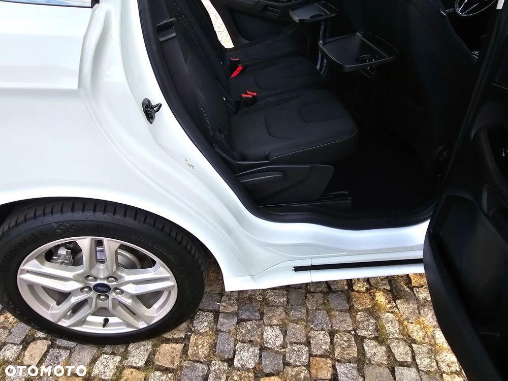 Ford S-Max 2.0 EcoBlue Titanium - 29