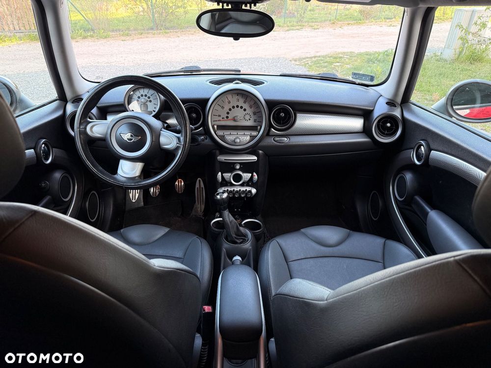 MINI Cooper S Standard - 16