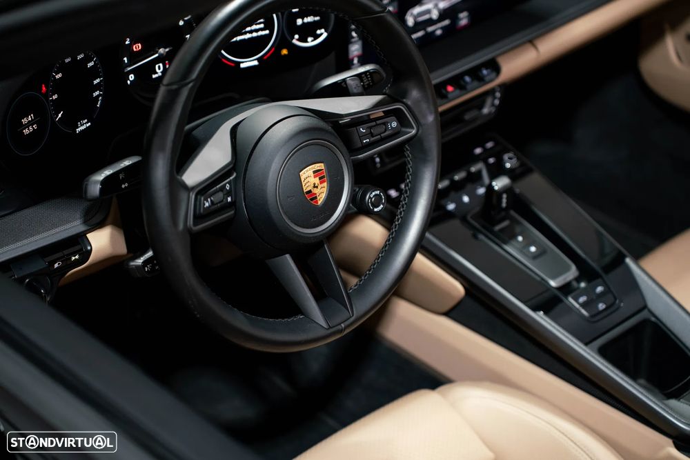 Porsche 911 (992) Carrera 4S Cabriolet PDK - 28
