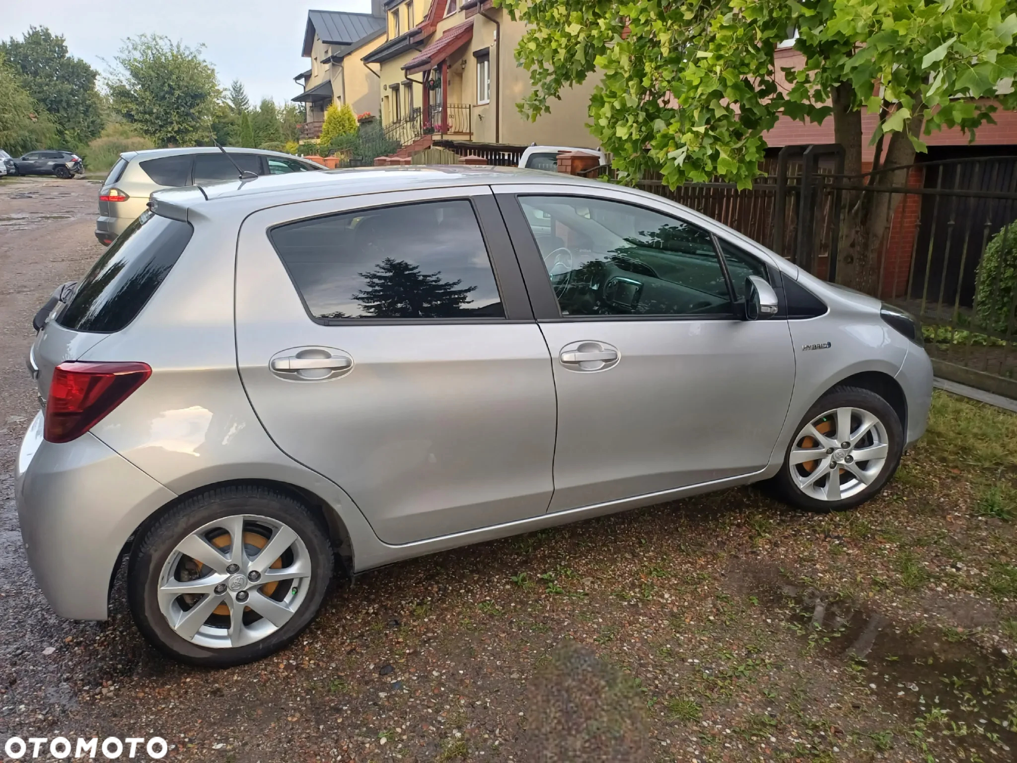 Toyota Yaris Hybrid 100 Dynamic - 9