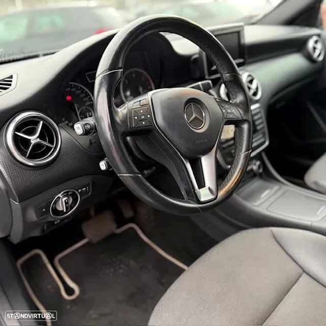 Mercedes-Benz A 180 CDI 7G-DCT Urban - 4