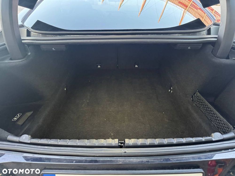 BMW Seria 8 - 10