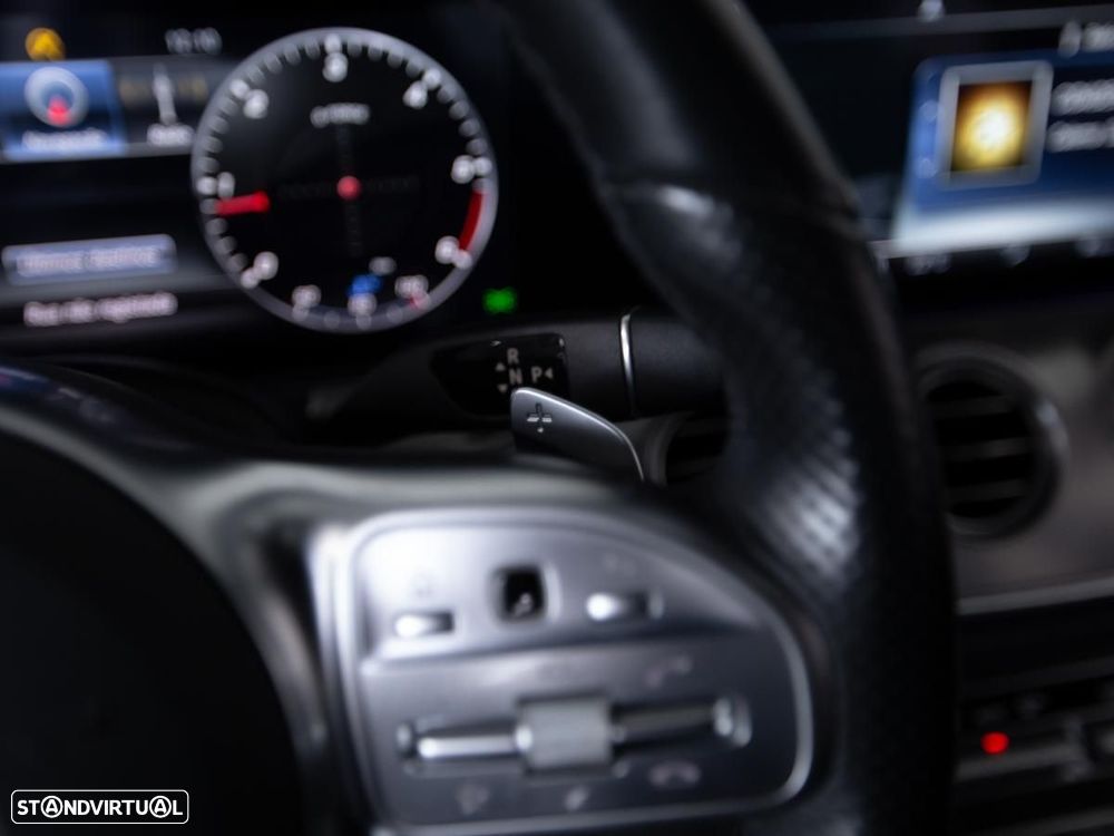 Mercedes-Benz E 220 d AMG - 15