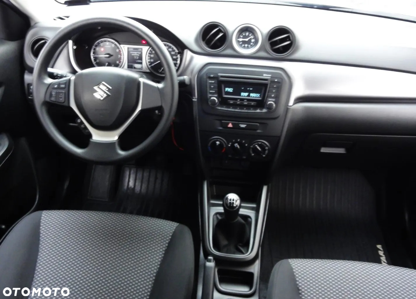 Suzuki Vitara 1.0 Boosterjet Comfort 2WD - 9
