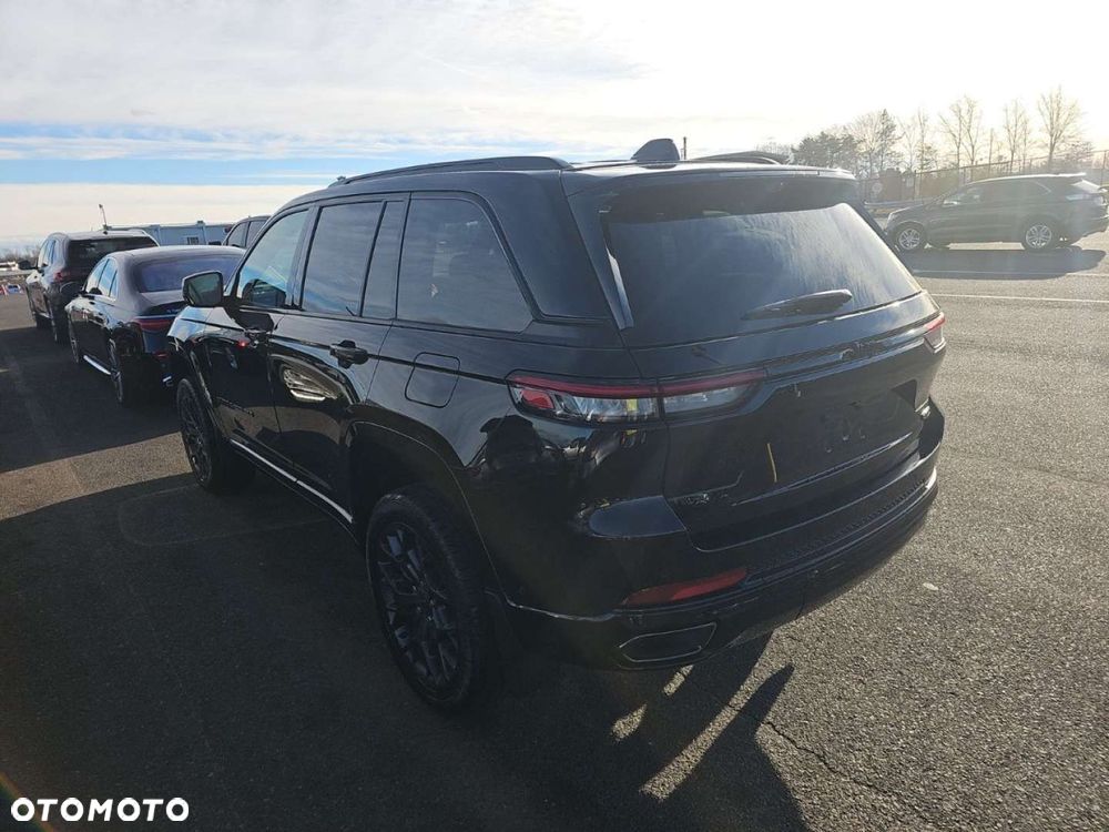 Jeep Grand Cherokee - 2