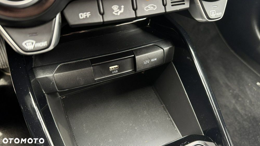 Kia Stonic - 13