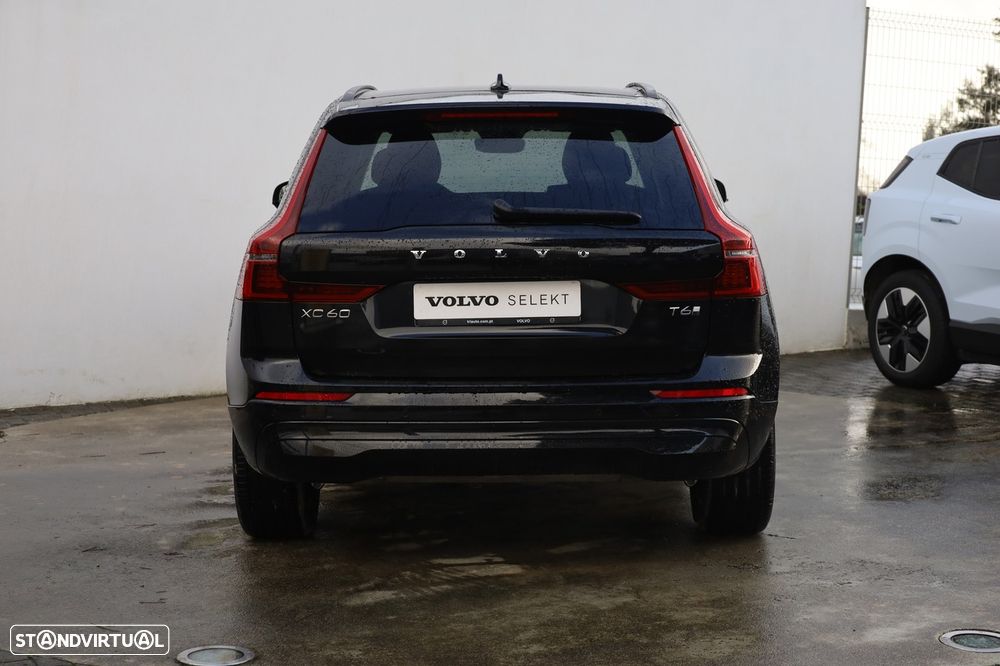 Volvo XC 60 2.0 T6 PHEV Core AWD - 3